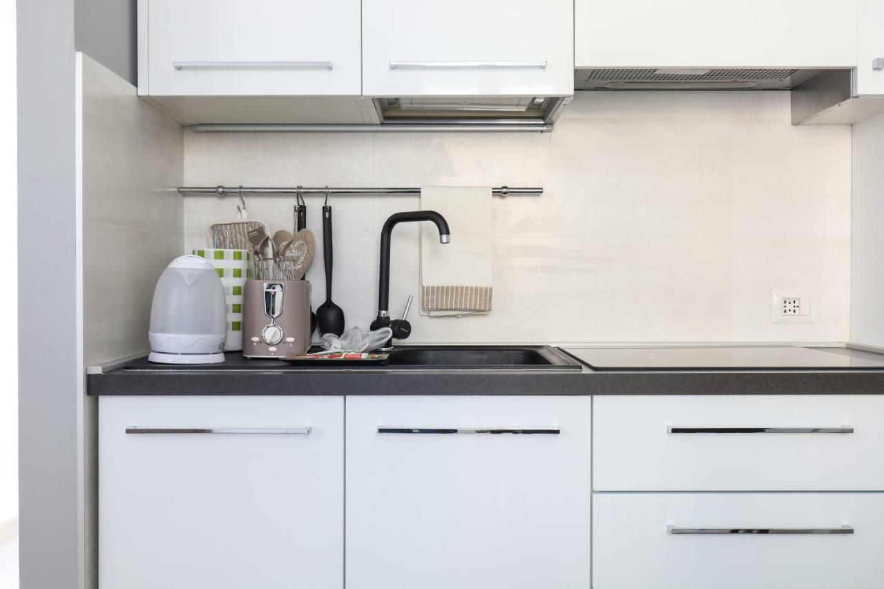 Milan Center Apartment Studio - Porta Romana ภายนอก รูปภาพ